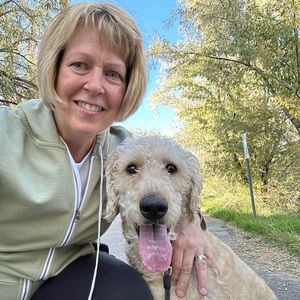 Meet your Posher, Angela